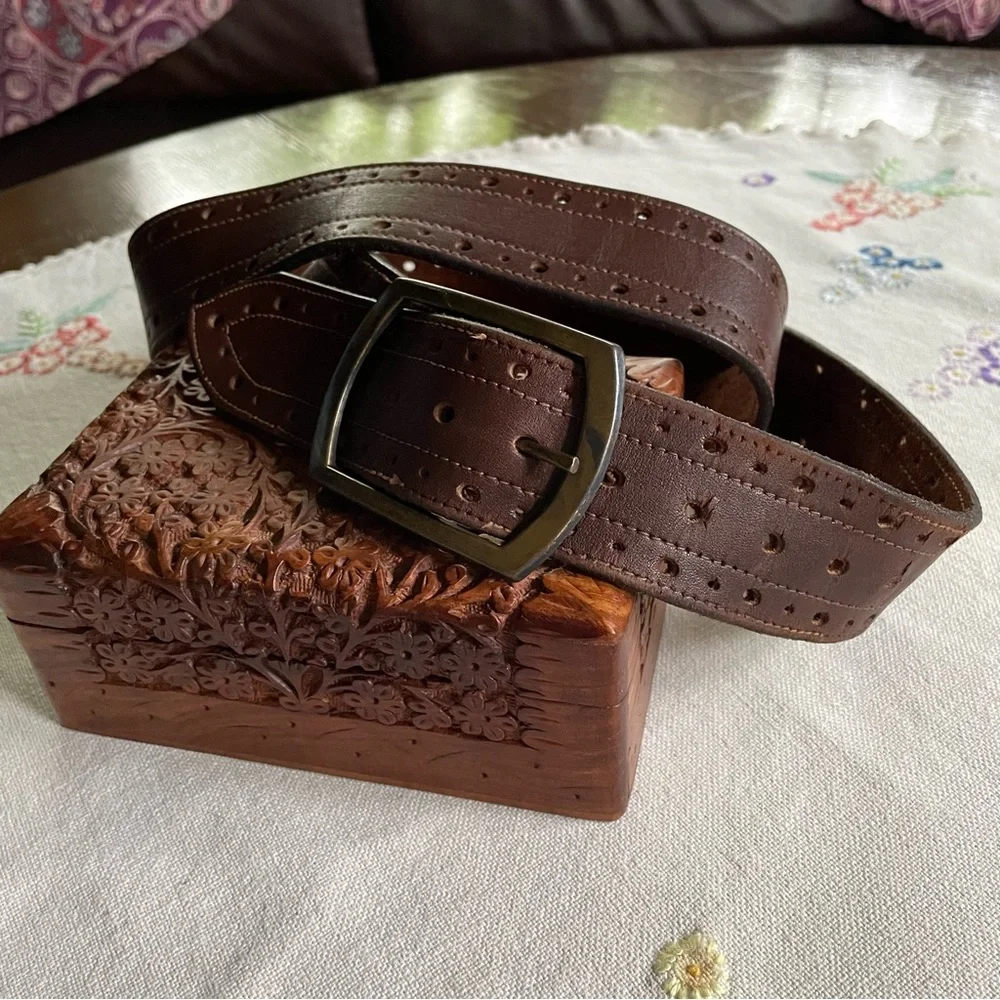 Vintage Leather Perforated Belt with Burnished Brass Buckle. Brown. Large 42-44